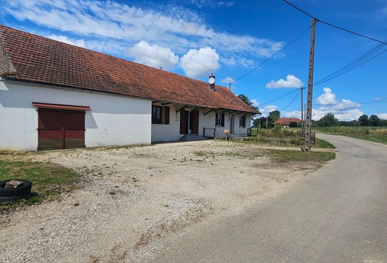 Maison au calme, en pleine campagne – 2 logements + dépendances – 5600 m² de terrain — photo 1