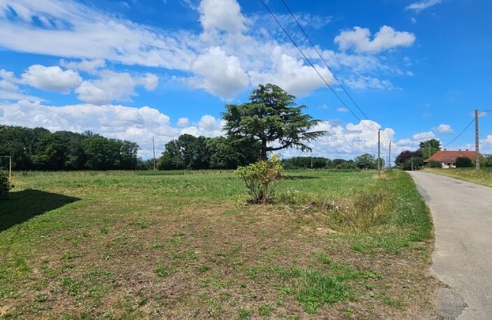 Maison au calme, en pleine campagne – 2 logements + dépendances – 5600 m² de terrain — photo 2