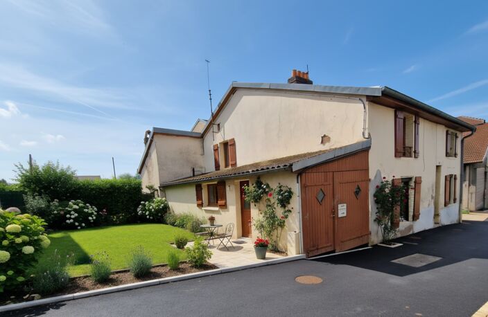 MAISON à vendre VITTEL (88) Possibilité création 2 appartements T2 et T3 sur TERRAIN de 400 m2 — photo 2