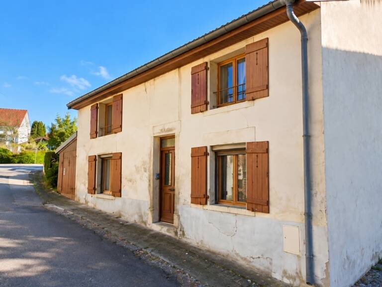 MAISON à vendre VITTEL (88) Possibilité création 2 appartements T2 et T3 sur TERRAIN de 400 m2 — photo 1