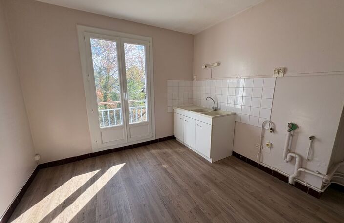 L'Ile Bouchard - appartement T3 — photo 4