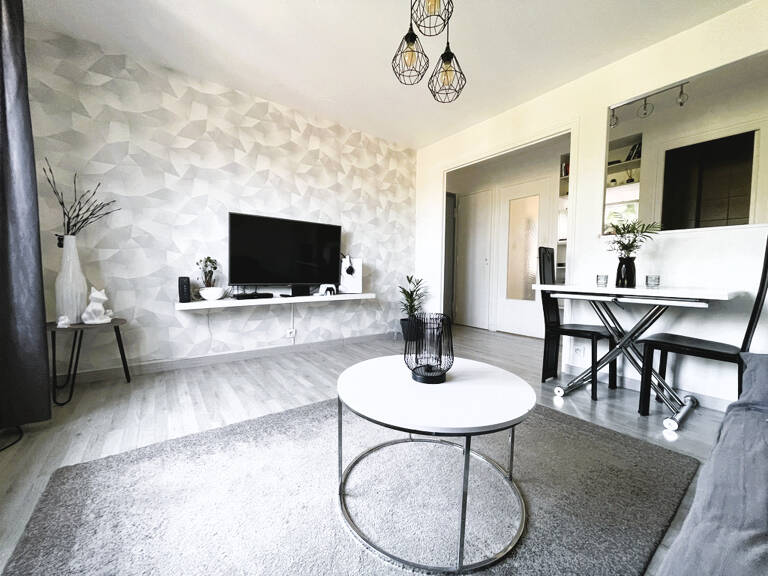 Lumineux F3 + Cave — photo 1