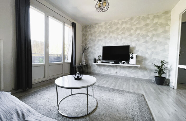 Lumineux F3 + Cave — photo 2