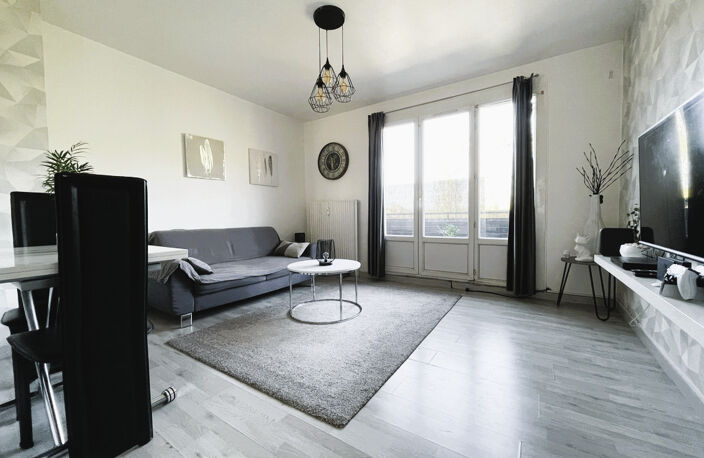 Lumineux F3 + Cave — photo 3