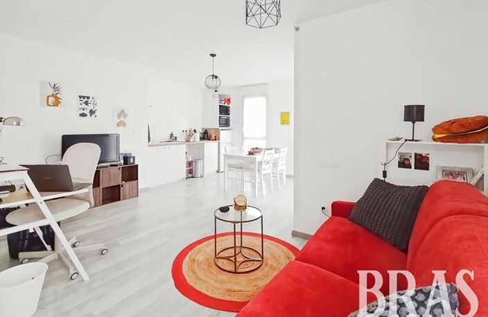 Appartement  T1 bis avec cave et parking — photo 3