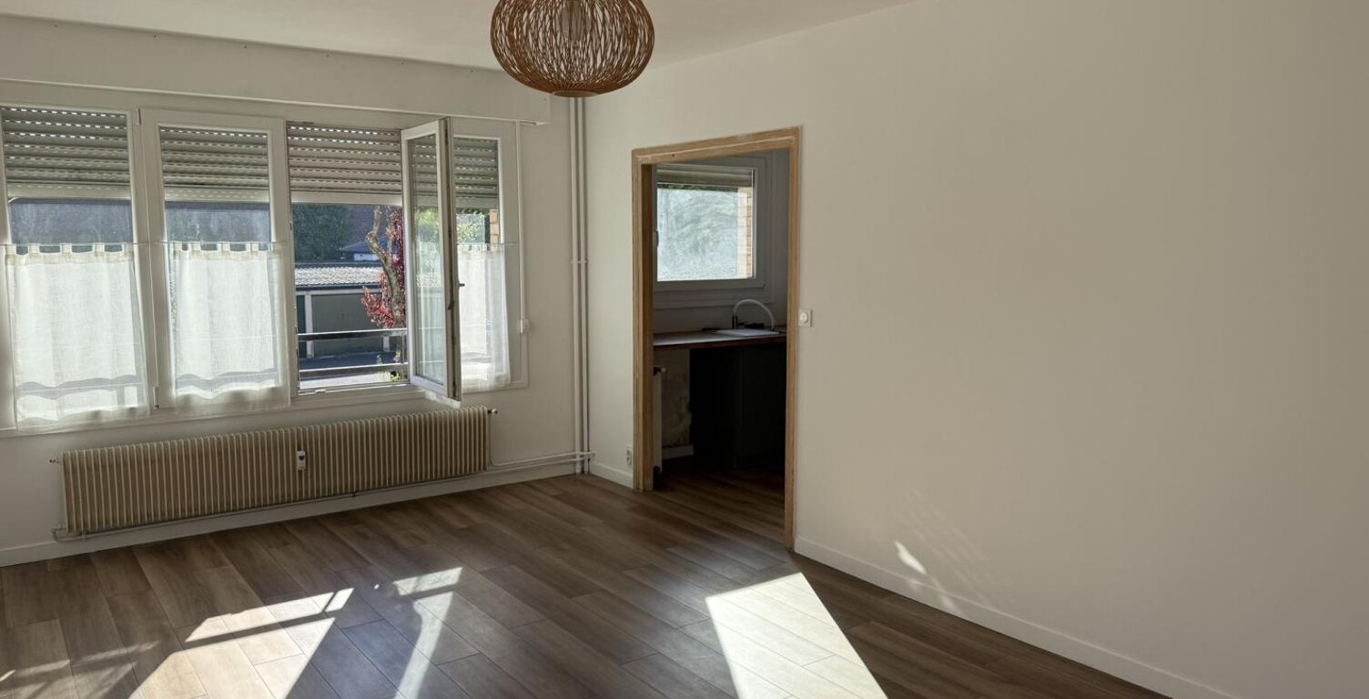Studio — photo 1