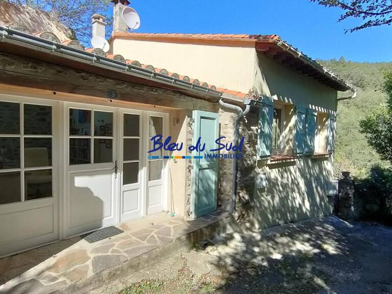 Belle maison de village en pierre avec jardin — photo 1