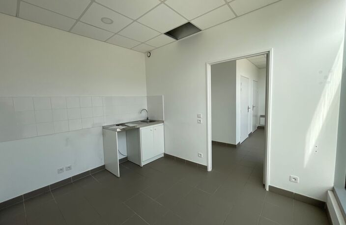 Local professionnel de 36 m² - Caluire-et-Cuire — photo 5