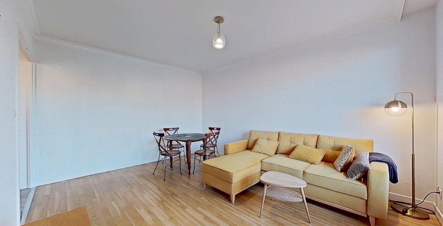 6 RUE FRANCIS DE PRESSENSE VILLEURBANNE 69100 - T2 Meublé - 845 €CC — photo 1