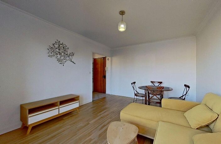 6 RUE FRANCIS DE PRESSENSE VILLEURBANNE 69100 - T2 Meublé - 845 €CC — photo 4