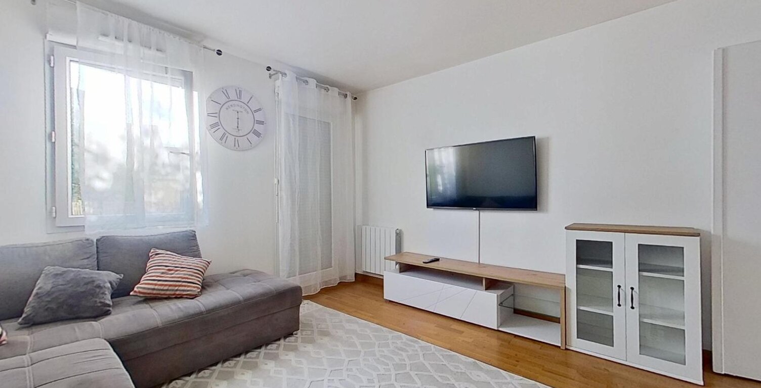67 bis rue Alfred Labriere - Argenteuil - 95100 - T2 Meublé - 1250 €CC — photo 1