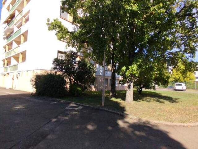 Appartement T3 de 75 m² avec balcon, garage et cave – Centre-ville de Vesoul — photo du bien