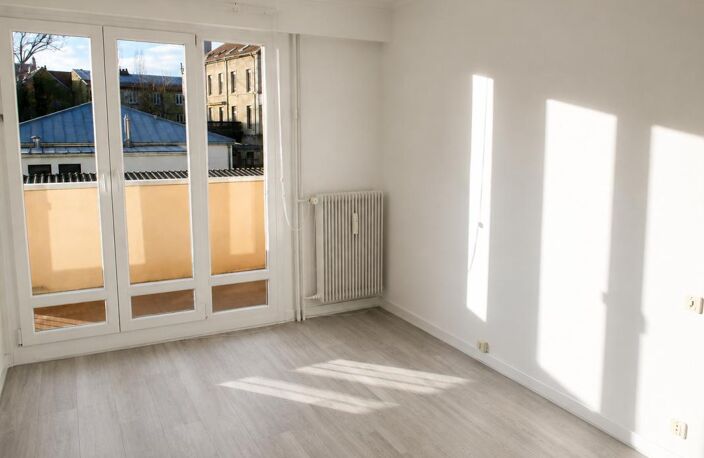 Appartement T3 de 75 m² avec balcon, garage et cave – Centre-ville de Vesoul — photo 5