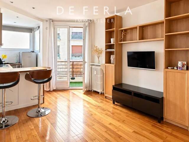 Charmant appartement 2 pièces proche Montparnasse  Paris 15ème — photo du bien