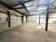 A VENDRE - RARE - MyTransac vous propose sur LIVRY GARGAN, un bâtiment indépendant de 550m² — photo 2