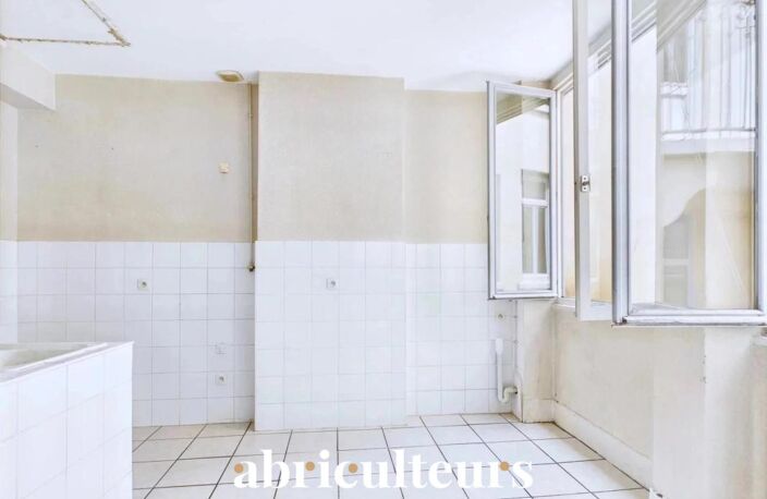 Appartement lumineux avec mezzanine en vente à Lyon 2ᵉ Ainay - Carnot — photo 3