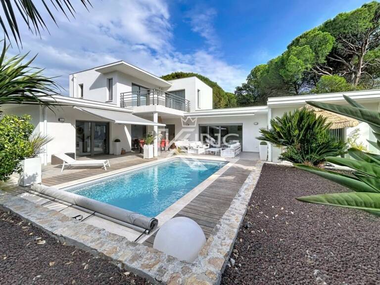 Saint Raphael domaine privé et fermé proche des commerces — photo 1