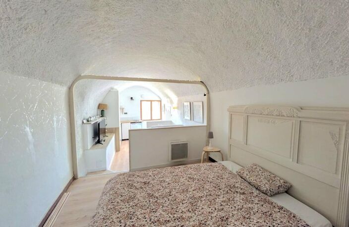 À louer Appartement T1 bis meublé 37 m²  La Verdière (83) proche Cadarache — photo 3
