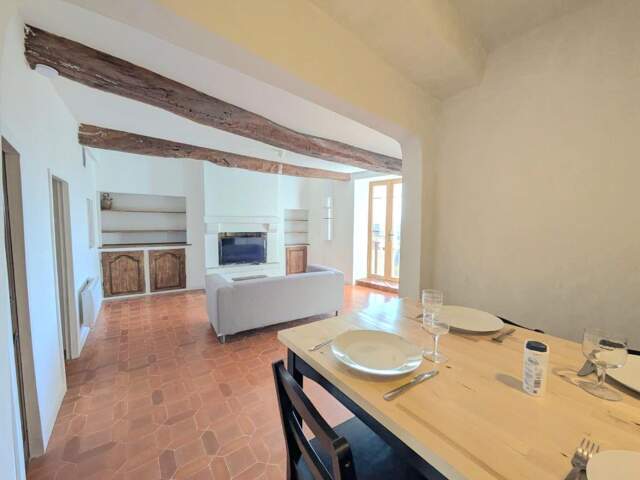 À louer Appartement T2 meublé 54 m² La Verdière (83) proche Cadarache — photo du bien