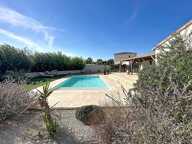 Maison À Vendre, Morières les Avignon, plain-pied, 132m², 4 chambres, piscine, garage — photo 2