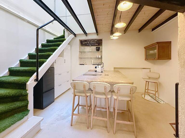 Appartement T2 - À Louer - Avignon Intra-Muros — photo 1