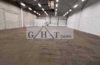 ENTREPOT BUREAUX A LOUER 1050M2 CHENNEVIERES SUR MARNE — photo du bien