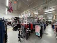 Local commercial de 565 m² à vendre — photo 2