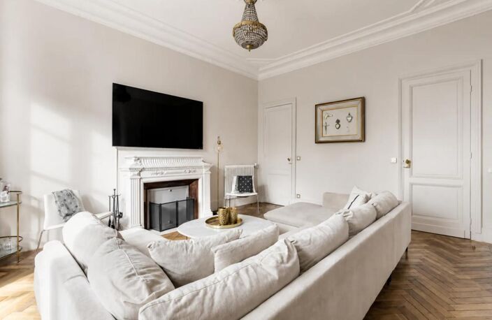 Propriété d’exception en bord de Garonne – 425 m² à Cambes — photo 3