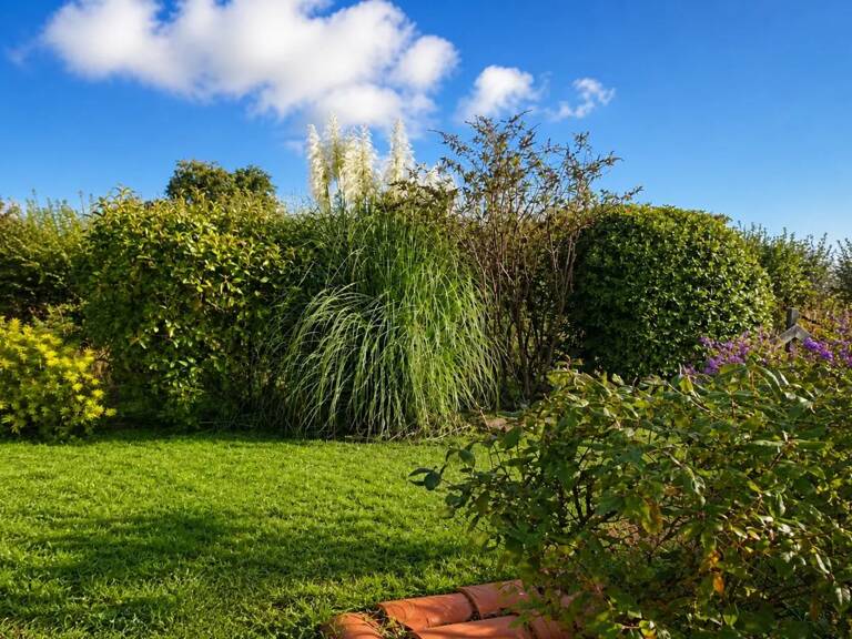 Maison de 8 pièces de 202 m² à Ligny-en-Brionnais — photo 1