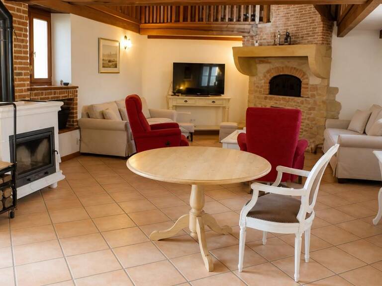 Maison de 8 pièces de 202 m² à Ligny-en-Brionnais — photo 1