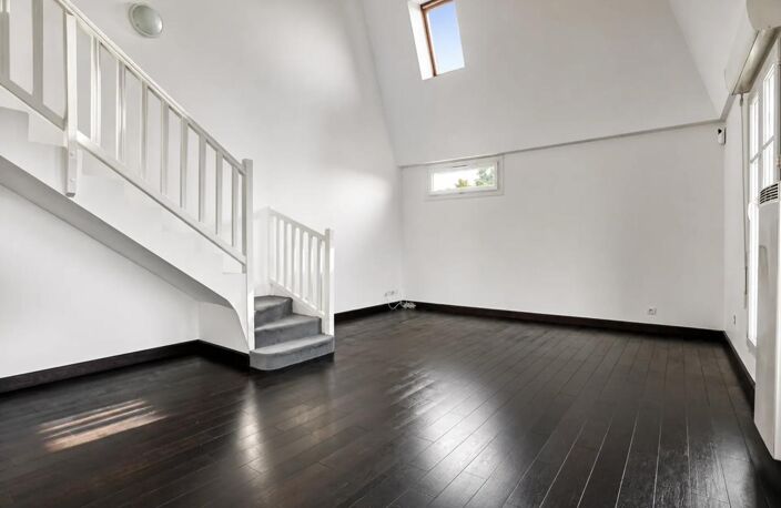 Appartement duplex de 5 pièces de 93 m² à Deuil-la-Barre — photo 5