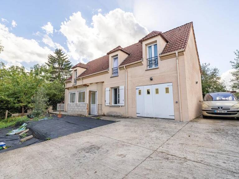 Maison de 6 pièces de 130 m² à Corbeil-Essonnes — photo 1