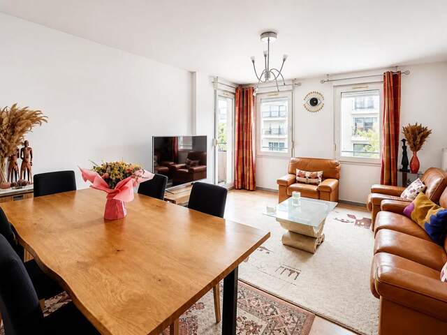 Appartement de 4 pièces de 85 m² à Saint-Genis-Pouilly — photo du bien
