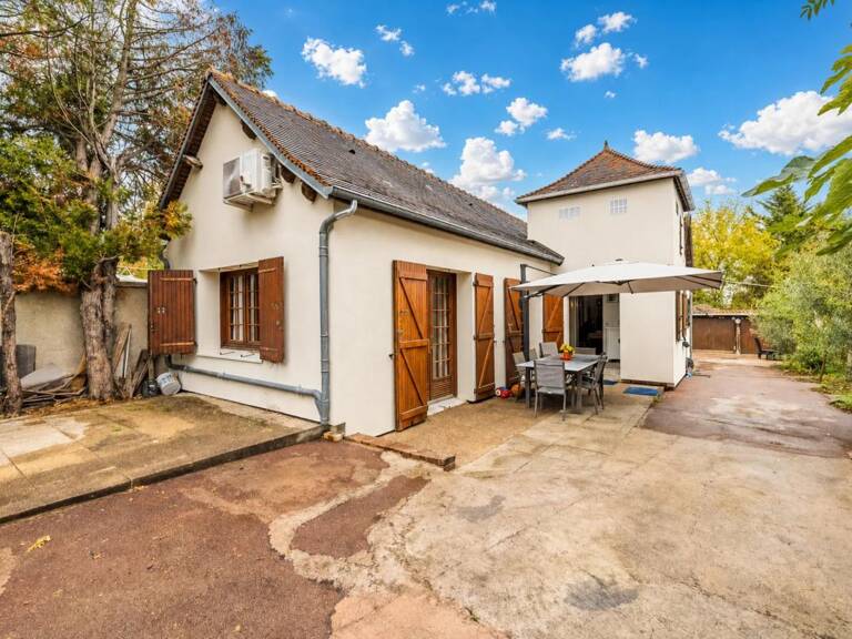 Maison de 5 pièces de 112m² à Linas — photo 1