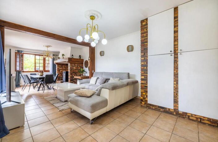 Maison de 5 pièces de 112m² à Linas — photo 2