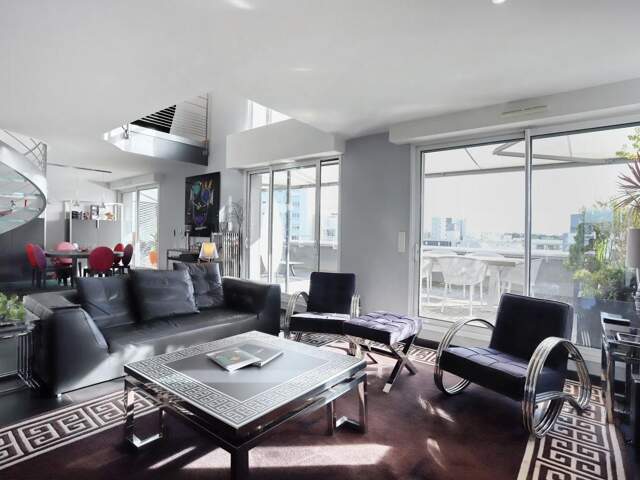 Appartement duplex de 7 pièces de 198 m² à Rennes — photo du bien