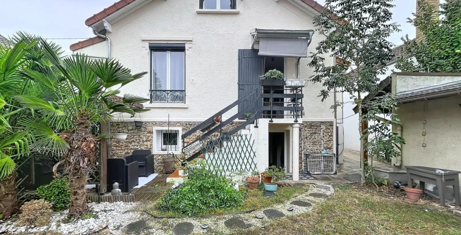 LES PAVILLONS-SOUS-BOIS – MAISON INDIVIDUELLE – JARDIN – GARAGE — photo 1