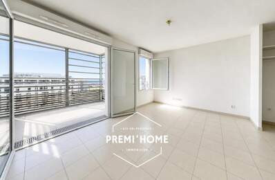 T2 avec vue mer loué à Marseille Joliette — photo du bien