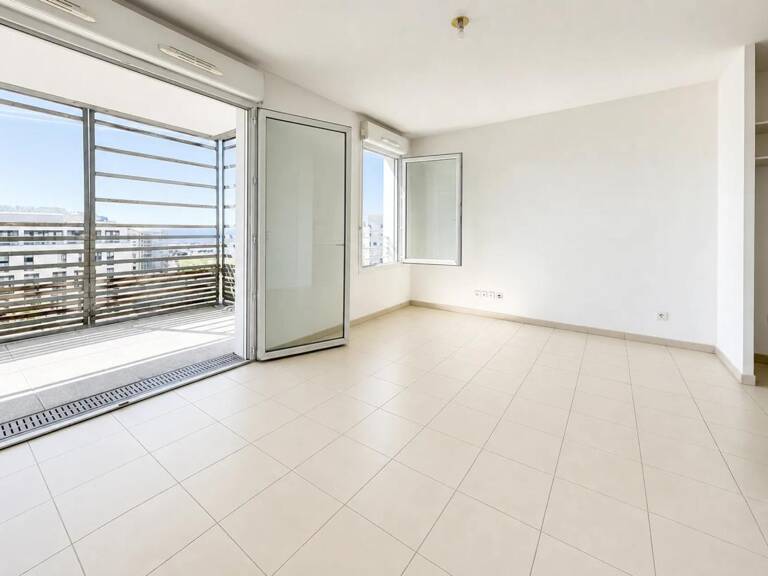 T2 avec vue mer loué à Marseille Joliette — photo 1