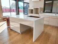 Appartement récent et climatisé de 5 pièces de 210 m² à Ruaudin — photo 2