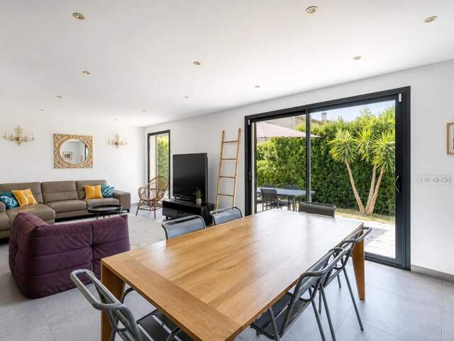 TOULON – CAP BRUN – MAISON 4 CHAMBRES – GARAGE – DPE B — photo du bien