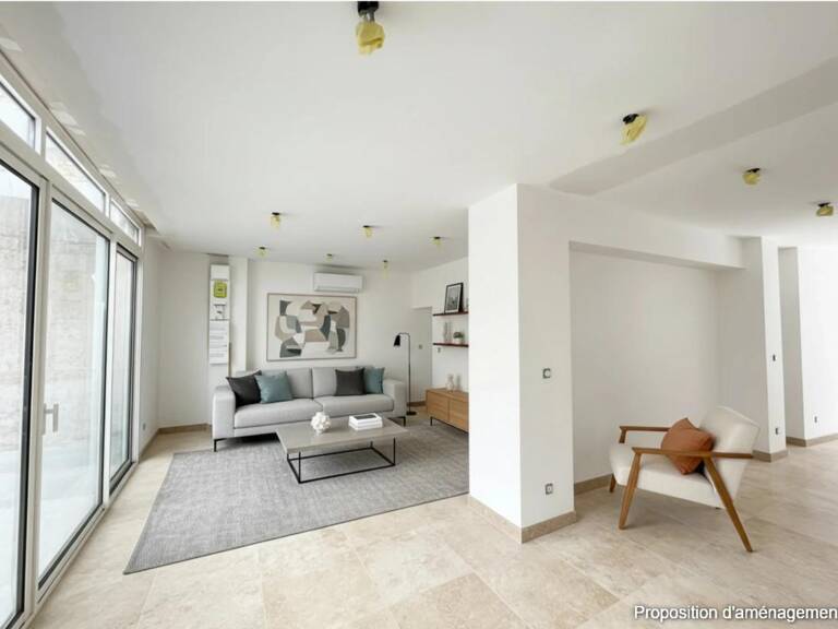 Maison de ville rénovée avec patio et garage — photo 1