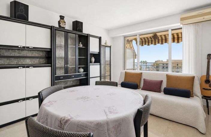 Appartement 2 pièces de 55 m² à Cagnes-sur-Mer — photo 2