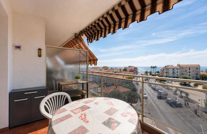 Appartement 2 pièces de 55 m² à Cagnes-sur-Mer — photo 3