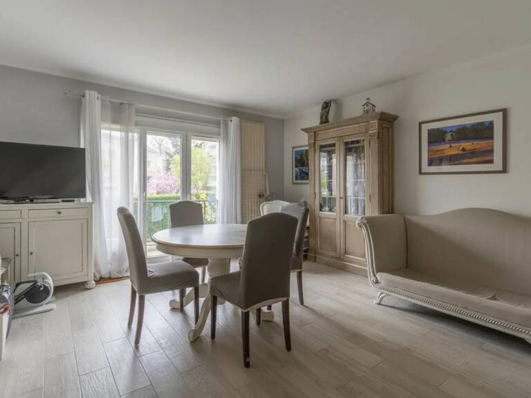 Maison rénovée 4 pièces à Maurepas — photo 1