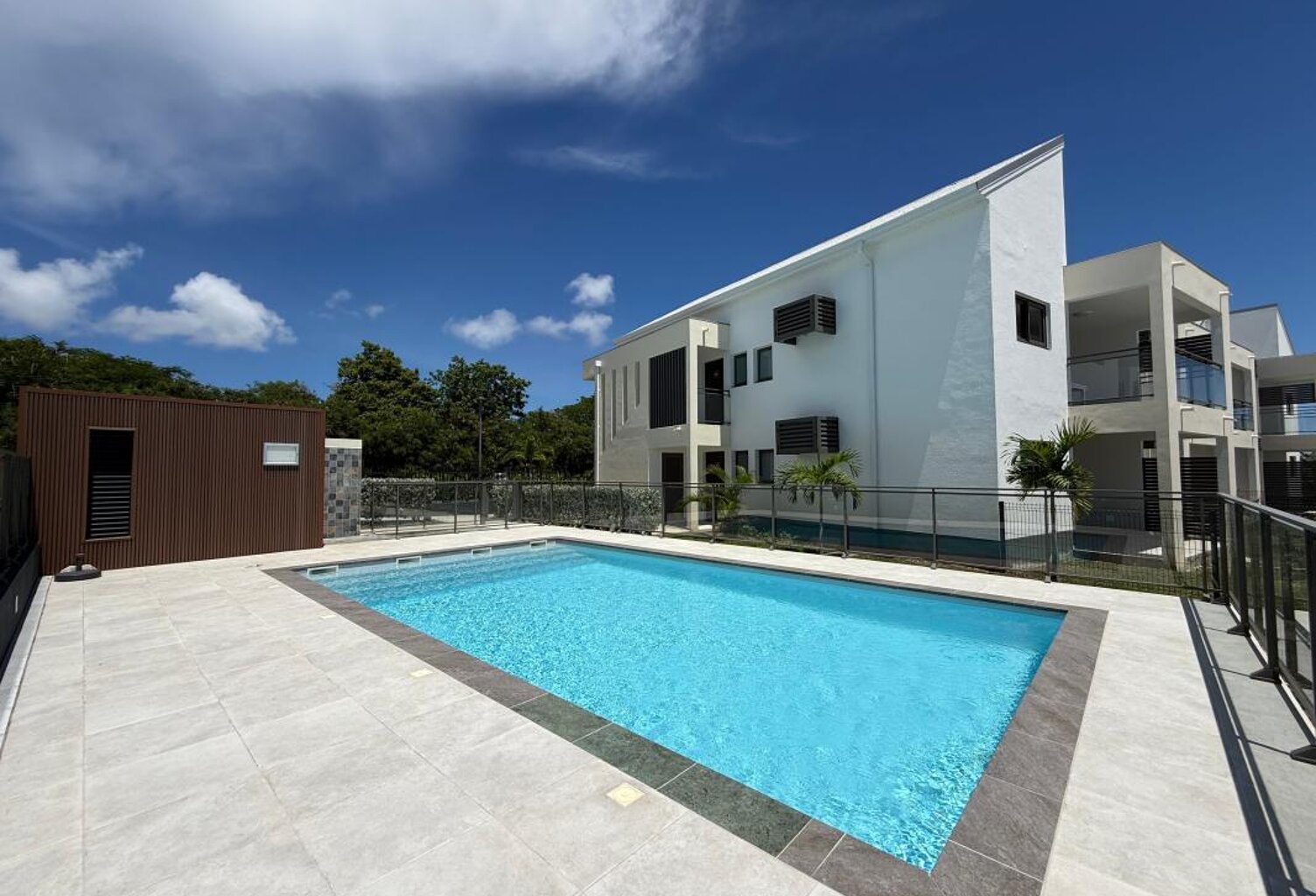 APPARTEMENT NEUF: A SAISIR SUR SAINT-FRANCOIS — photo 1