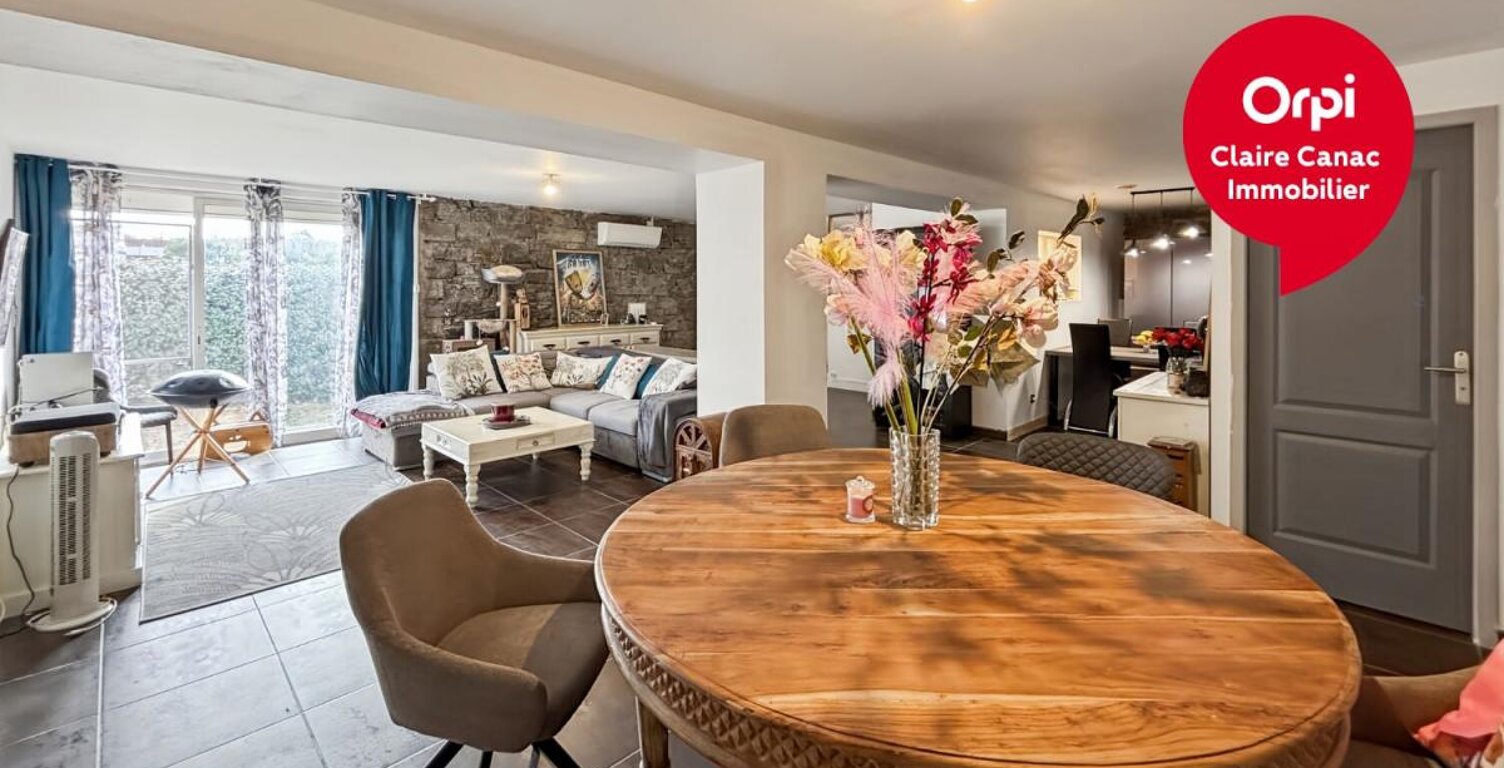 Maison À Vendre CASTRES – MAISON FAMILIALE DE 151 M² – 5 CHAMBRES – JARDIN INTIMISTE — photo 1