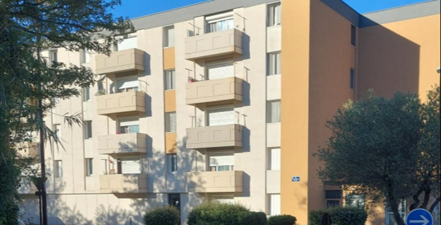 Type 4 - AVIGNON - L'OSERAIE — photo 1