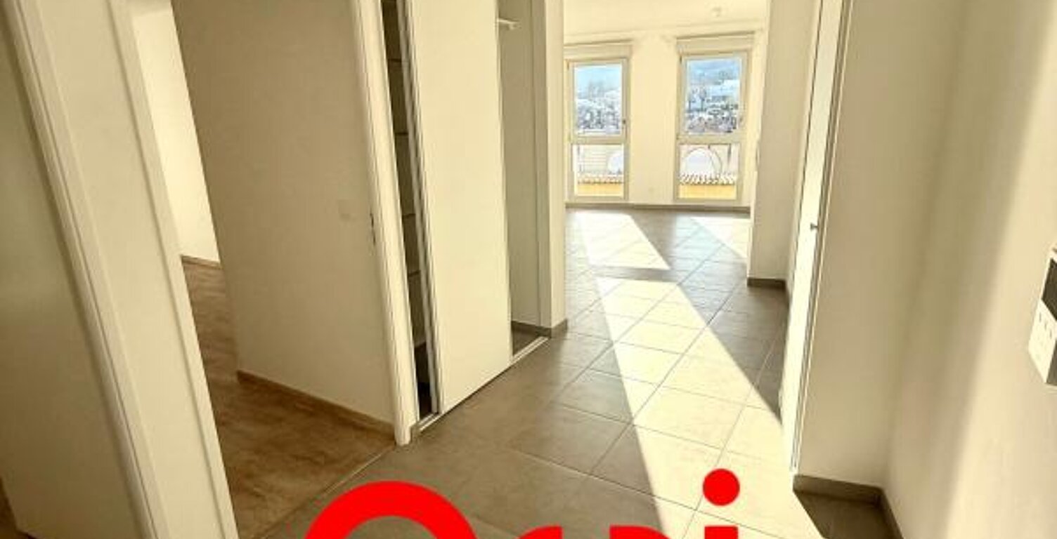Appartement À Louer — photo 1