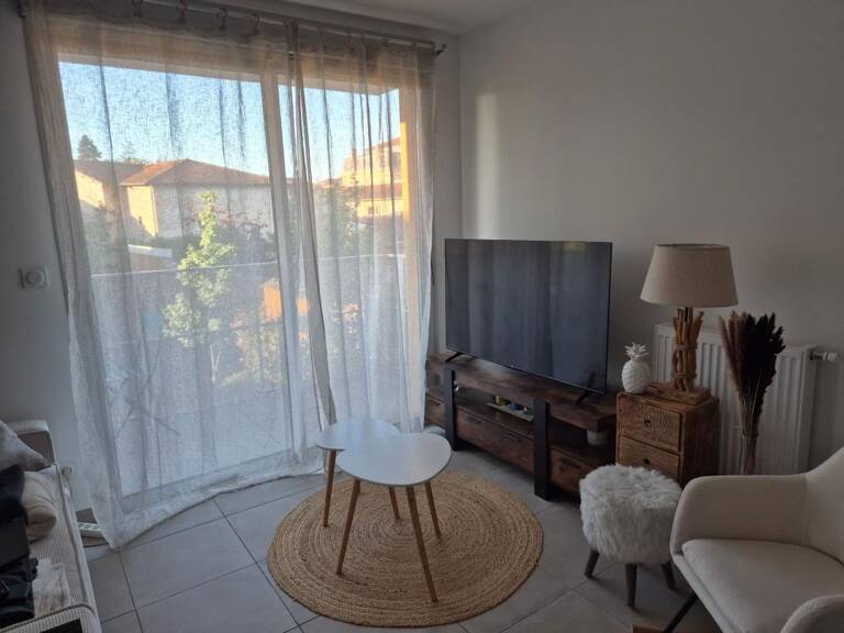 T2 de 44,16m2 aux normes PMR (2023) avec balcon et parking — photo 1